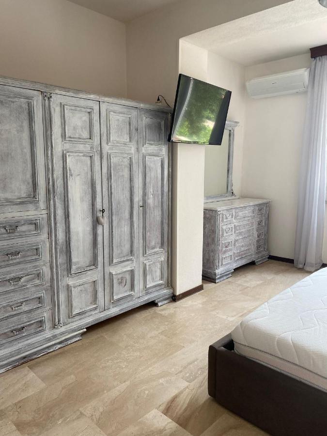 Maricciolu Suites And Apartments Ольбия Экстерьер фото