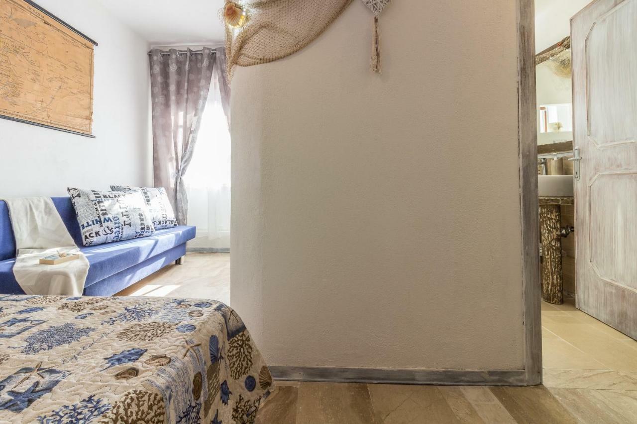 Maricciolu Suites And Apartments Ольбия Экстерьер фото